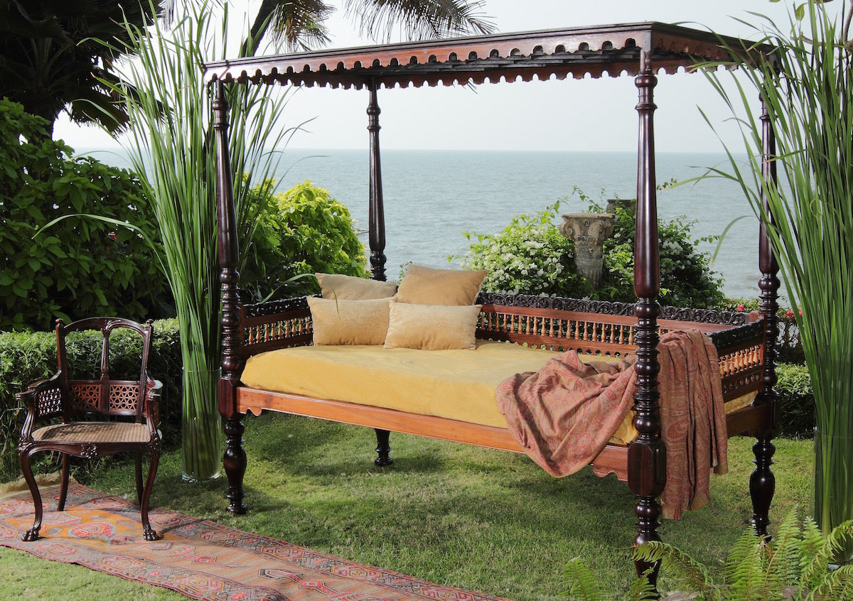 Napier Day Bed