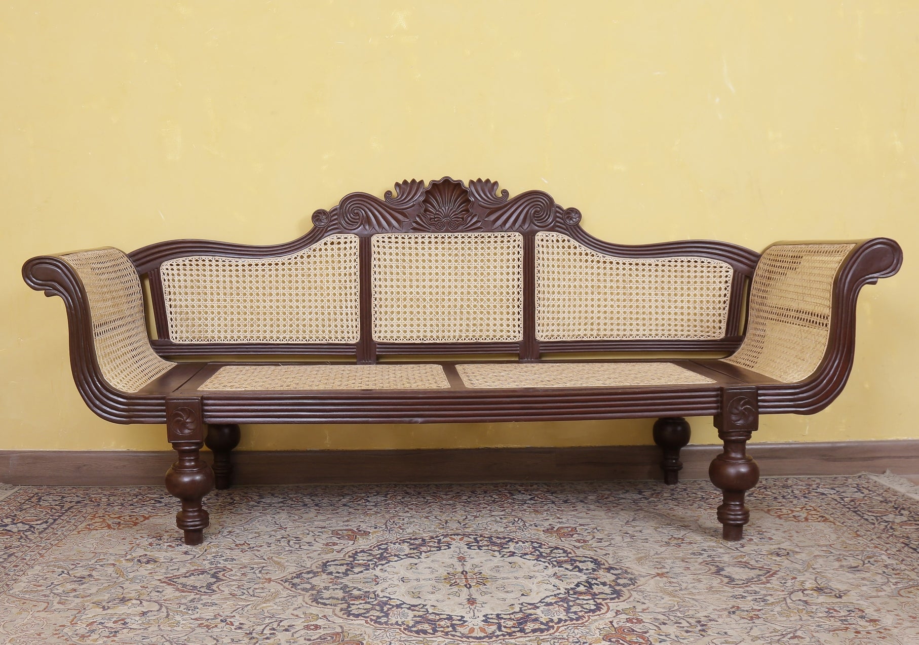 Van Plattenberg Antique Divan