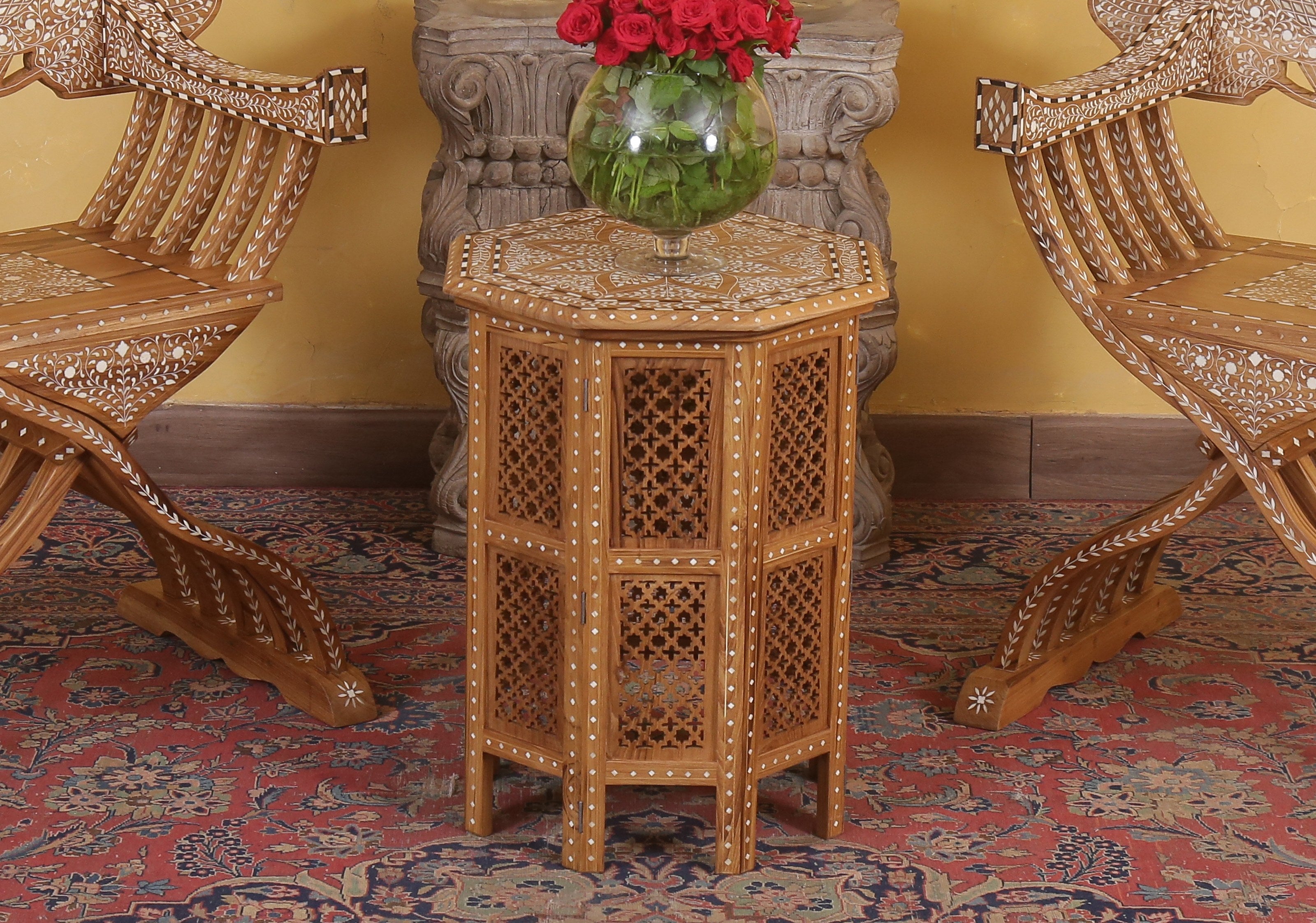Chakir Table
