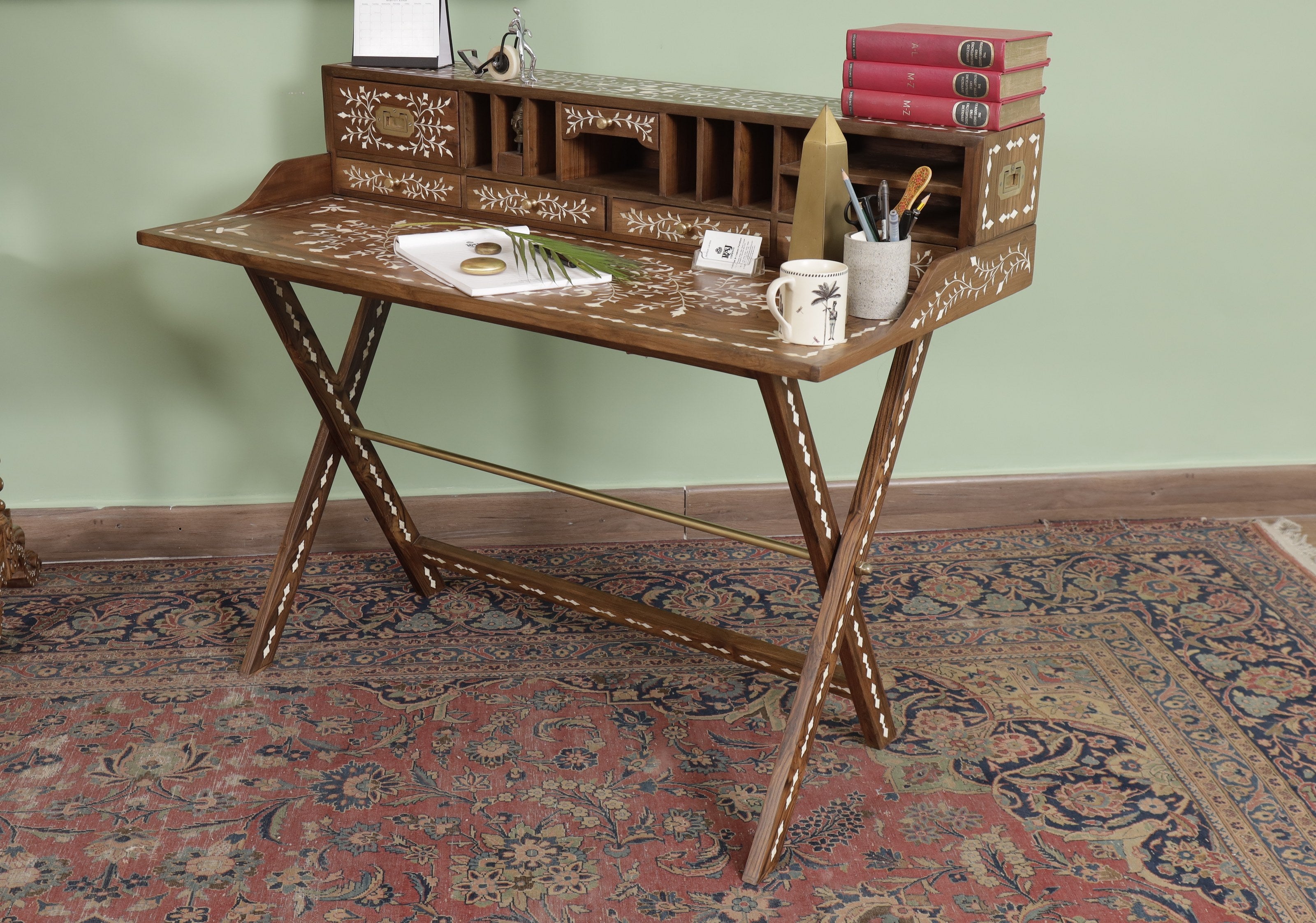 Laimer Desk