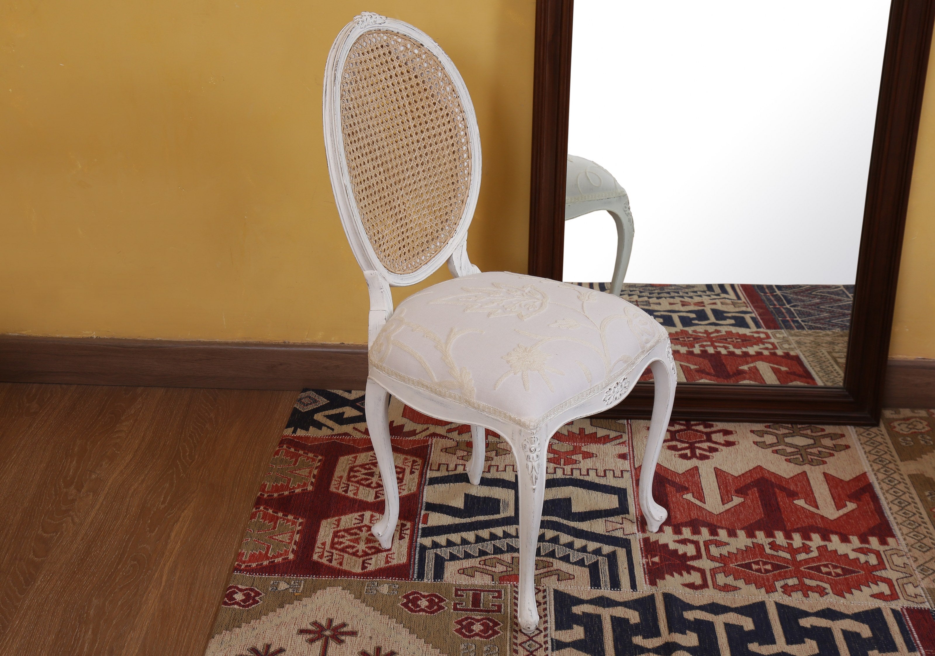 Gavin Chair