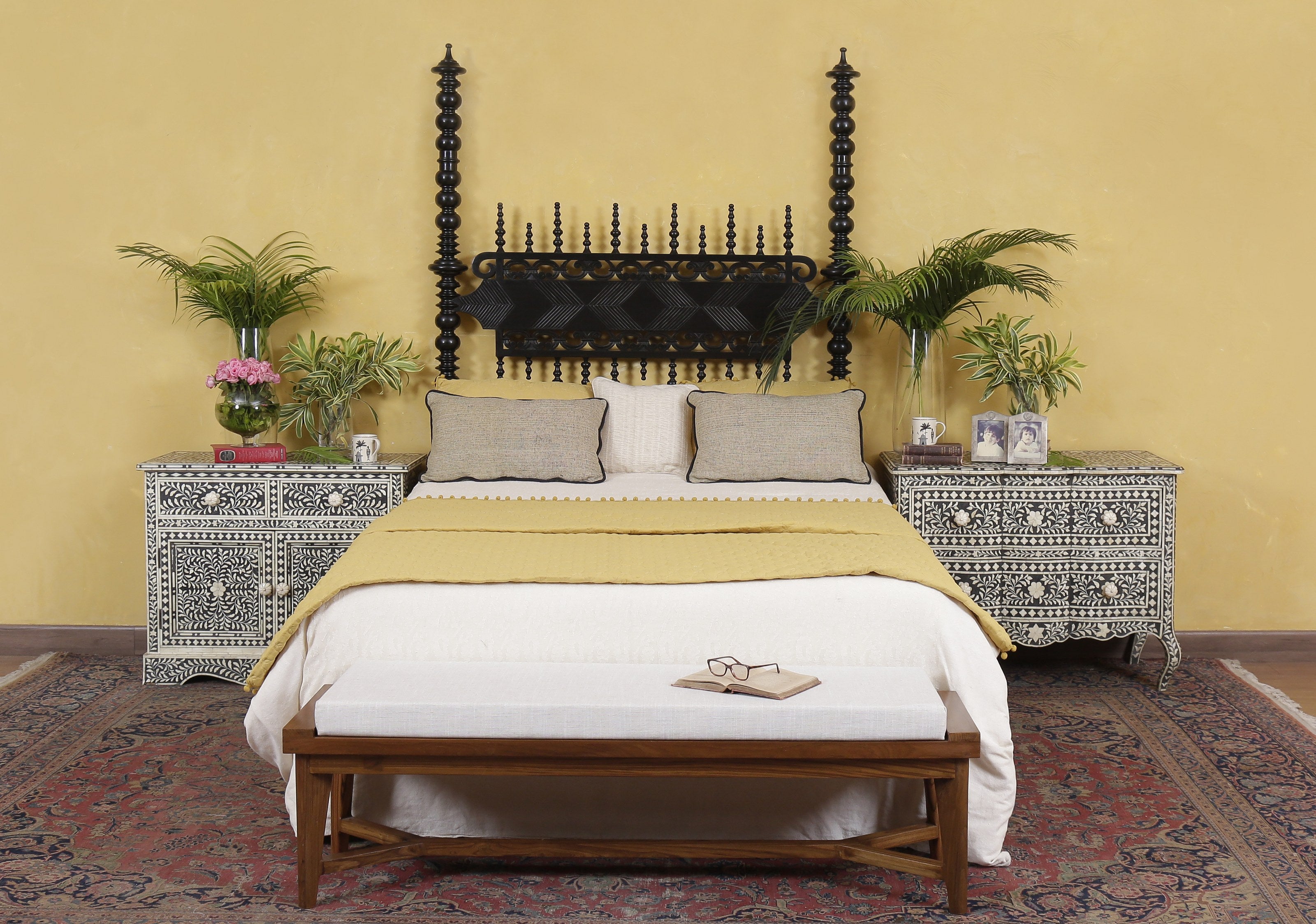 Roxwell Bed