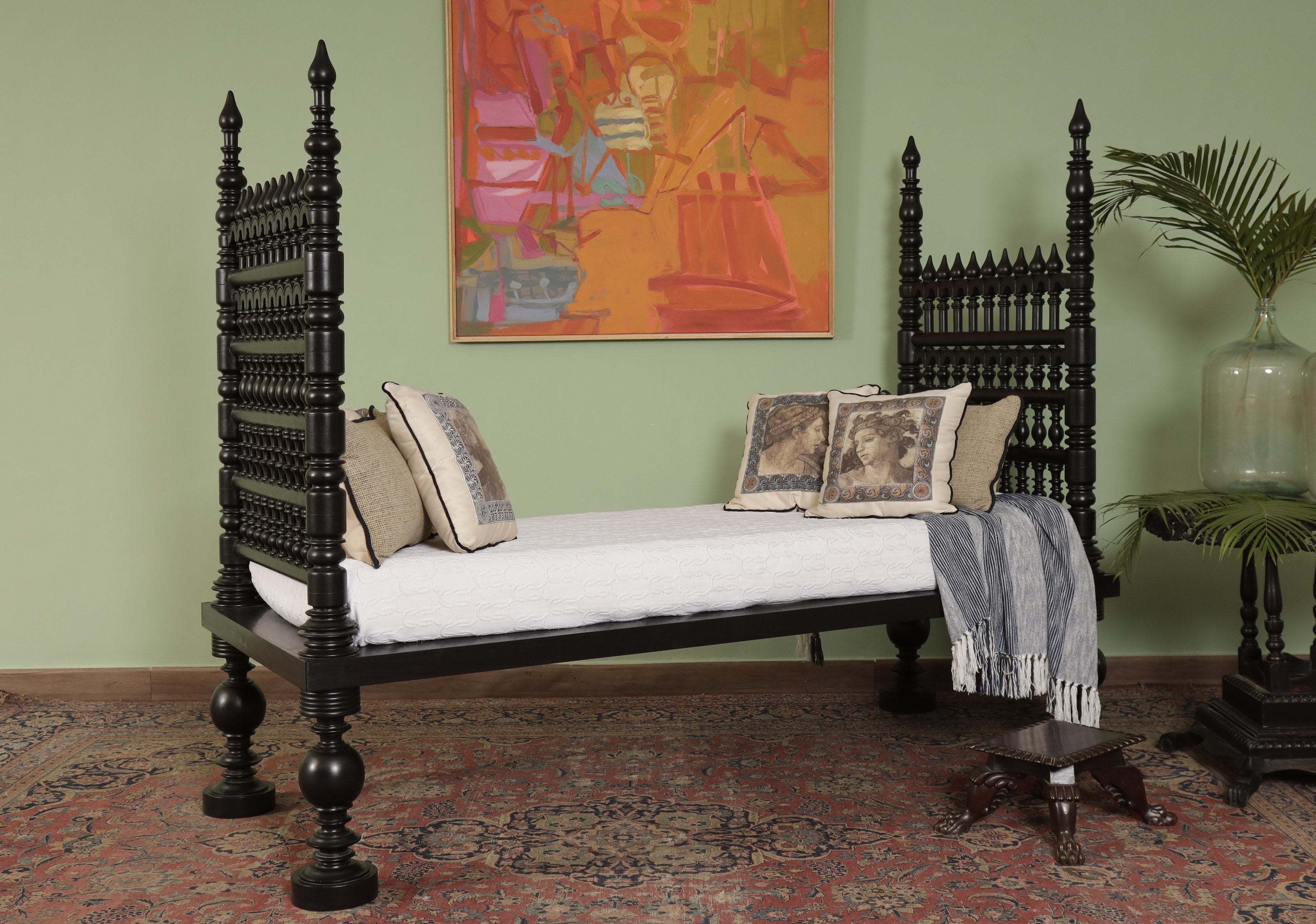 Leydin Day Bed