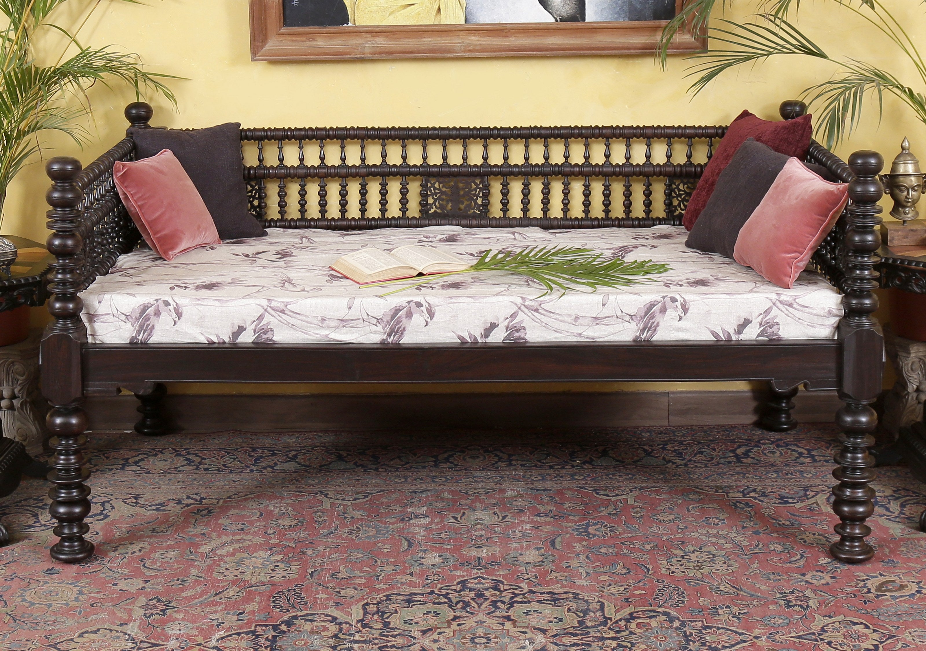 Gifford Antique Day Bed