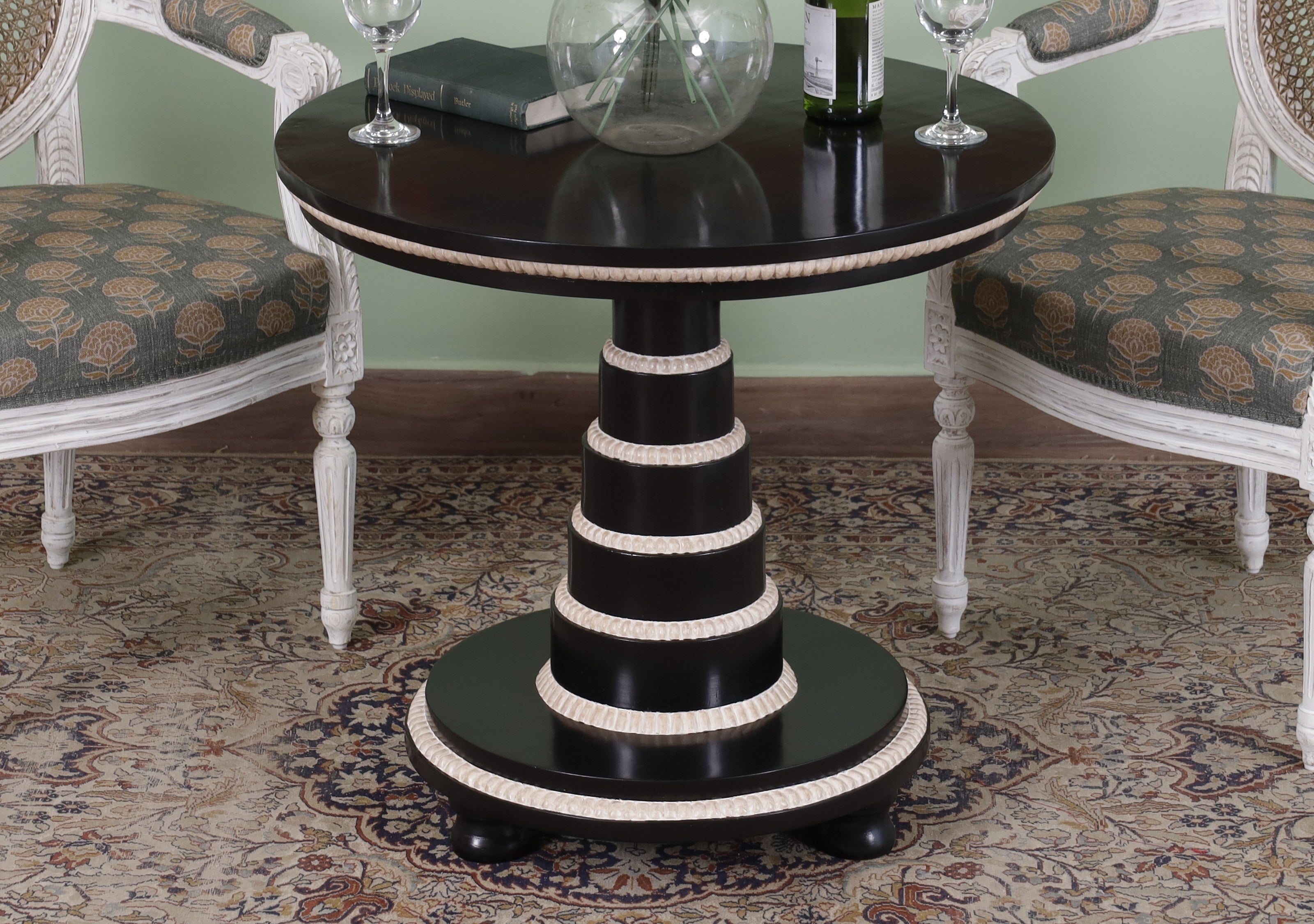 Eyre Table