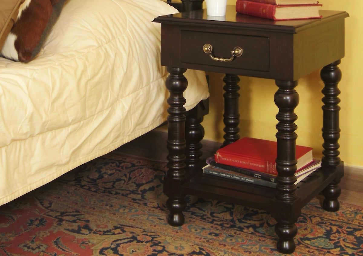 Elias Bedside Table