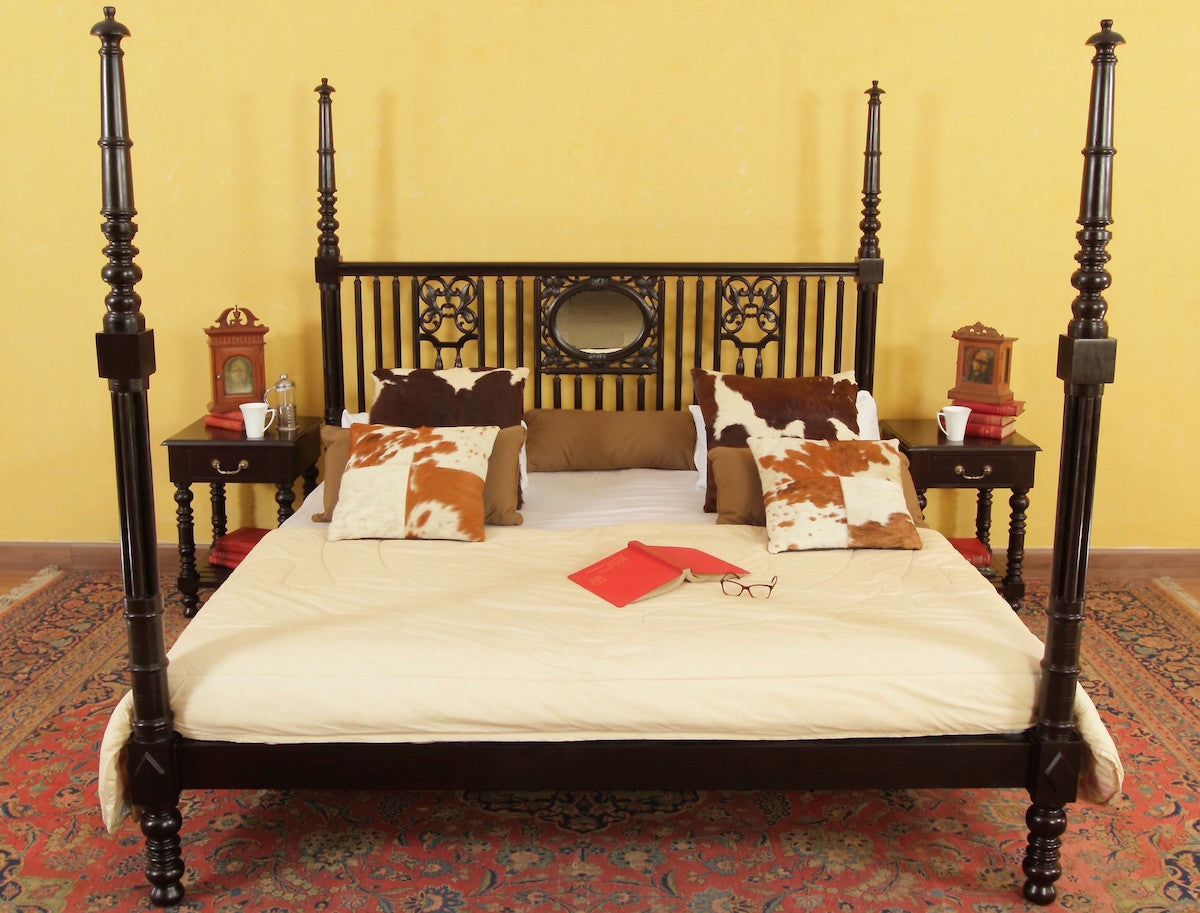Elias Four Poster Bed