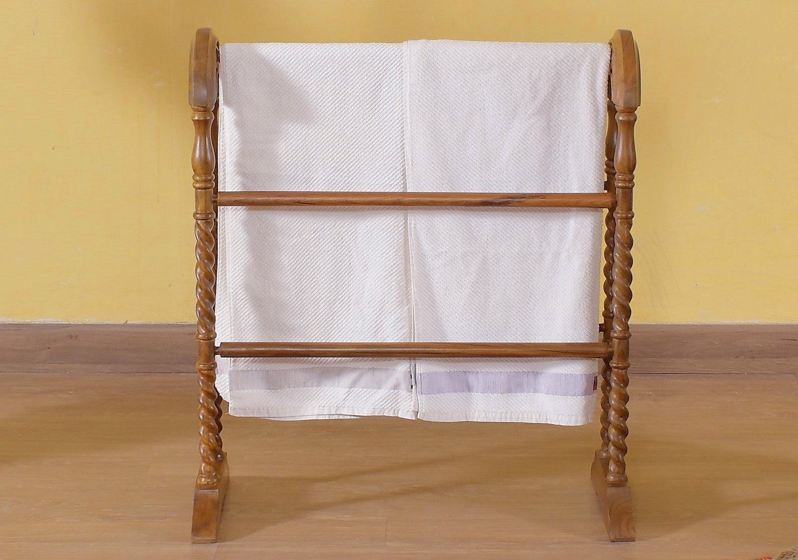 Adams Towel Stand