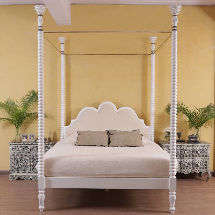 Ortiz Poster Bed