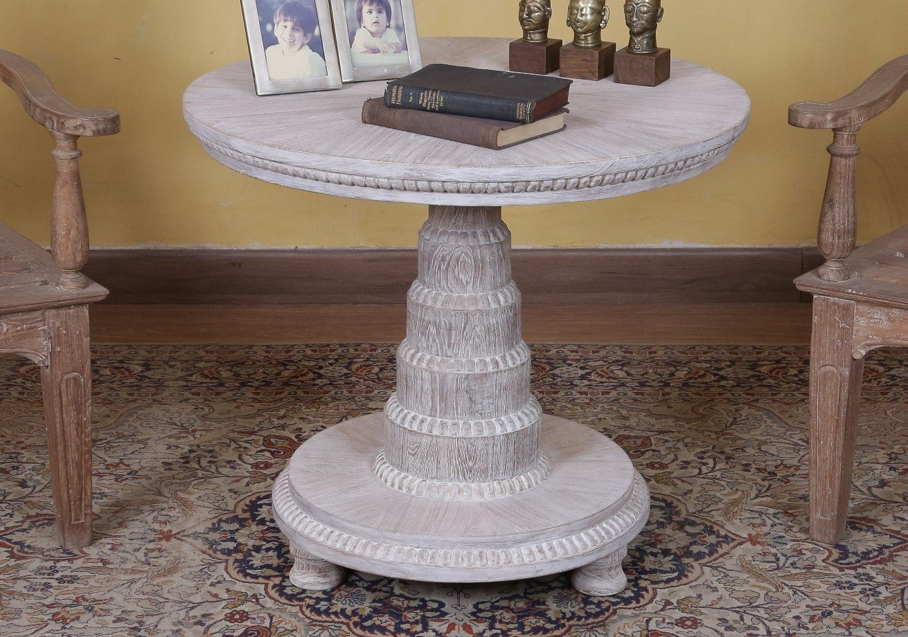 Eyre Table