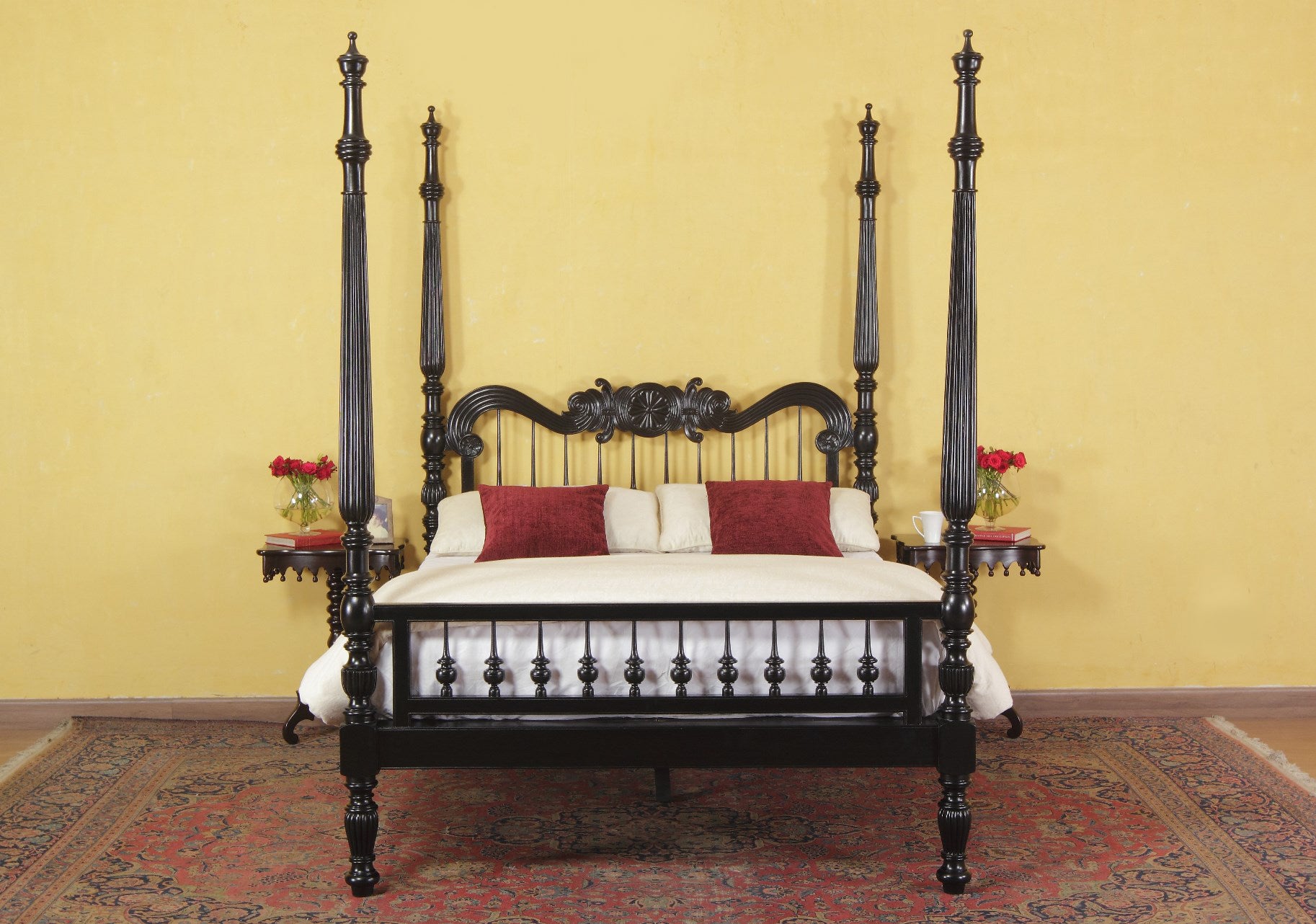Jan Poster Bed