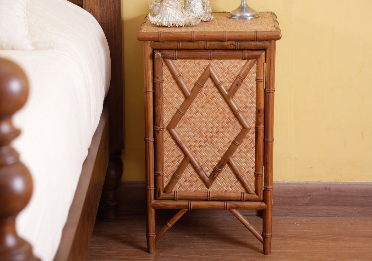 Antonio Nightstand