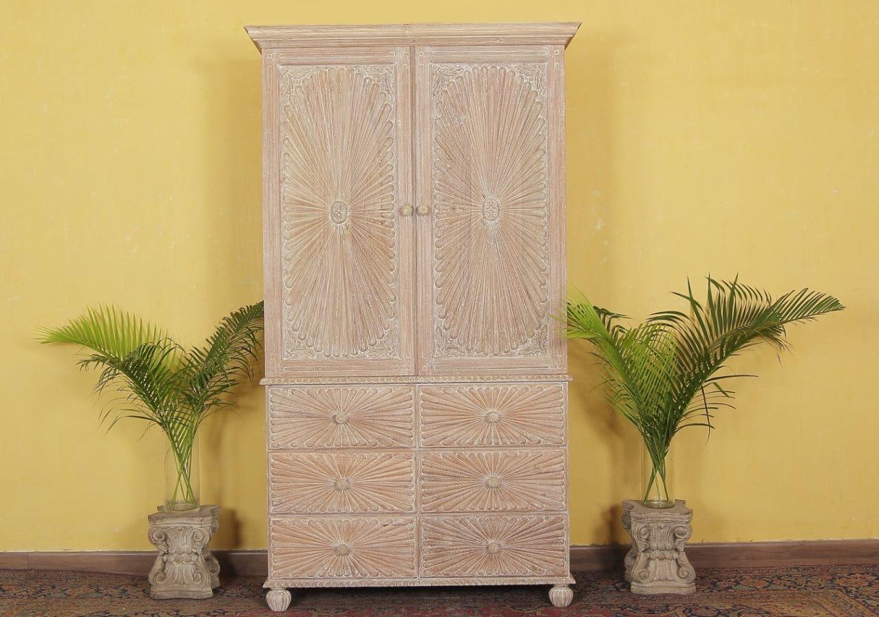 Tennent Armoire