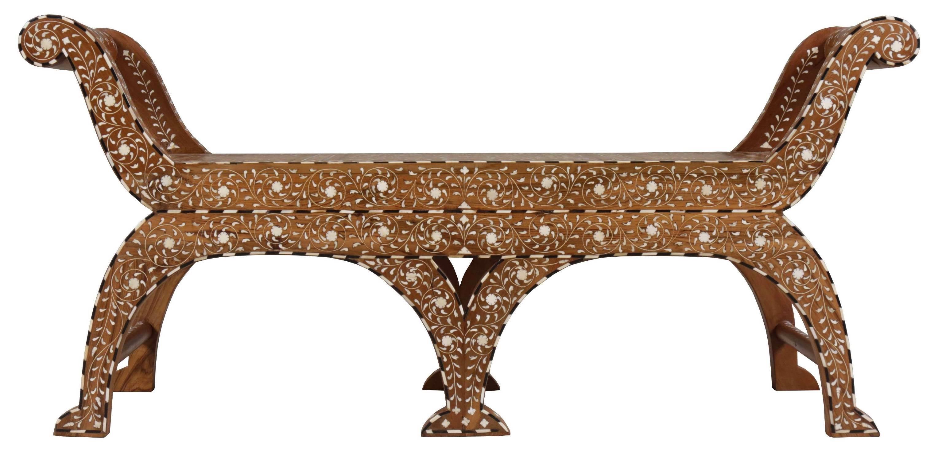Walrond Bench