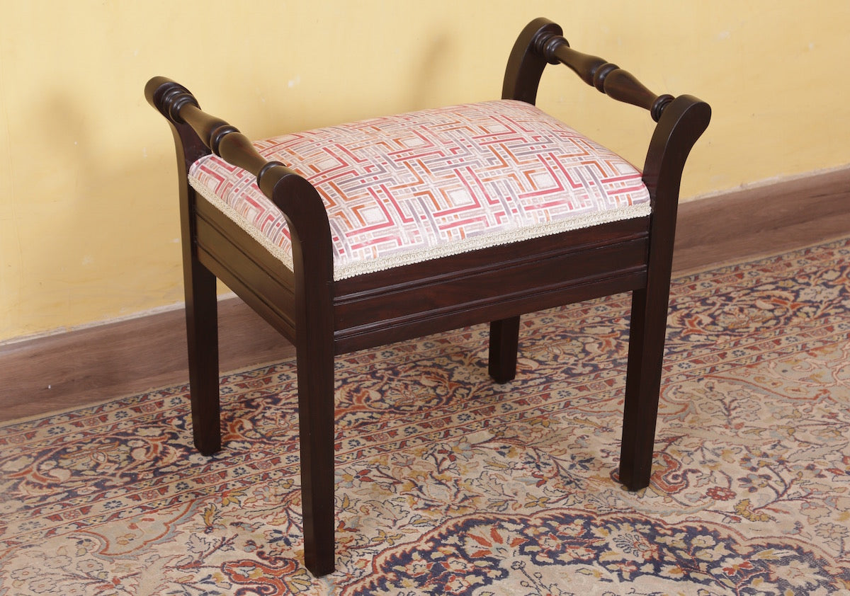 Albornoz Stool