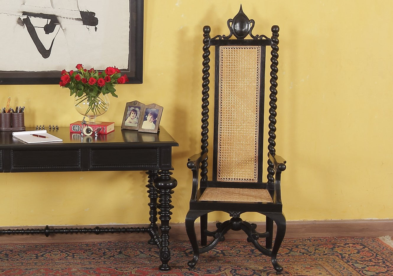 MacCarthy Throne Chair
