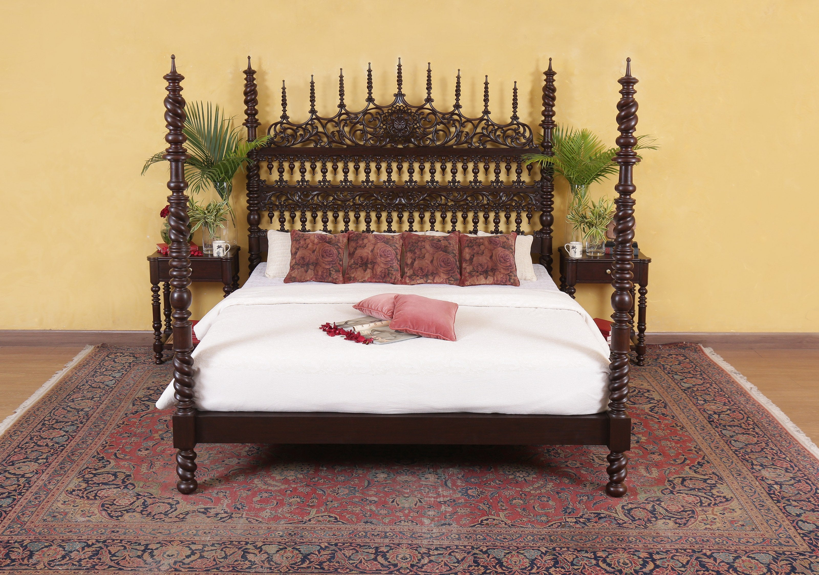 Macaulay Bed