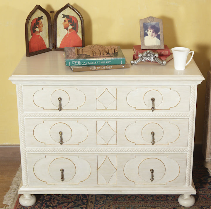 Williams Bedside Chest