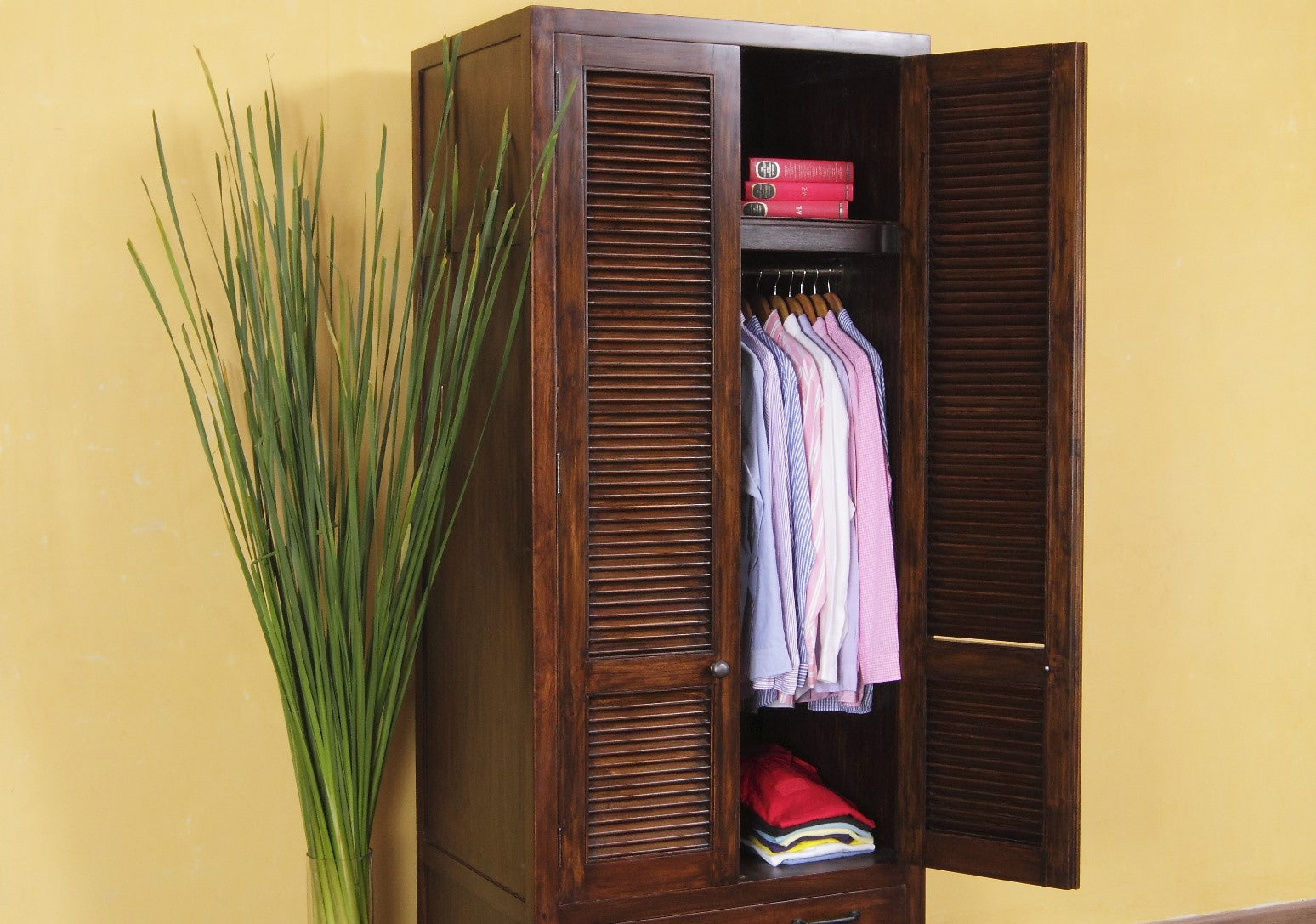Elibank Armoire
