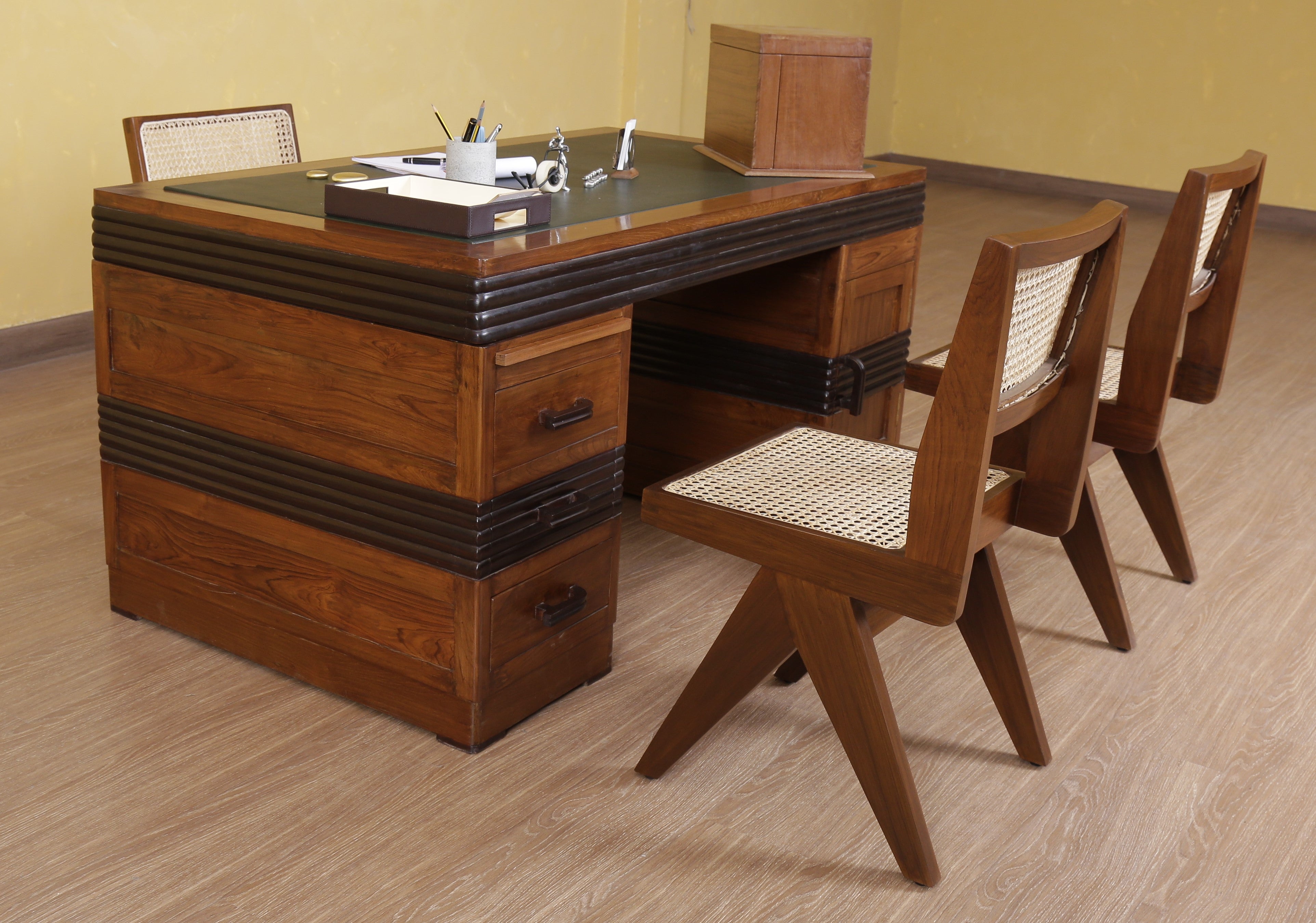 Colebrooke Antique Partners Desk