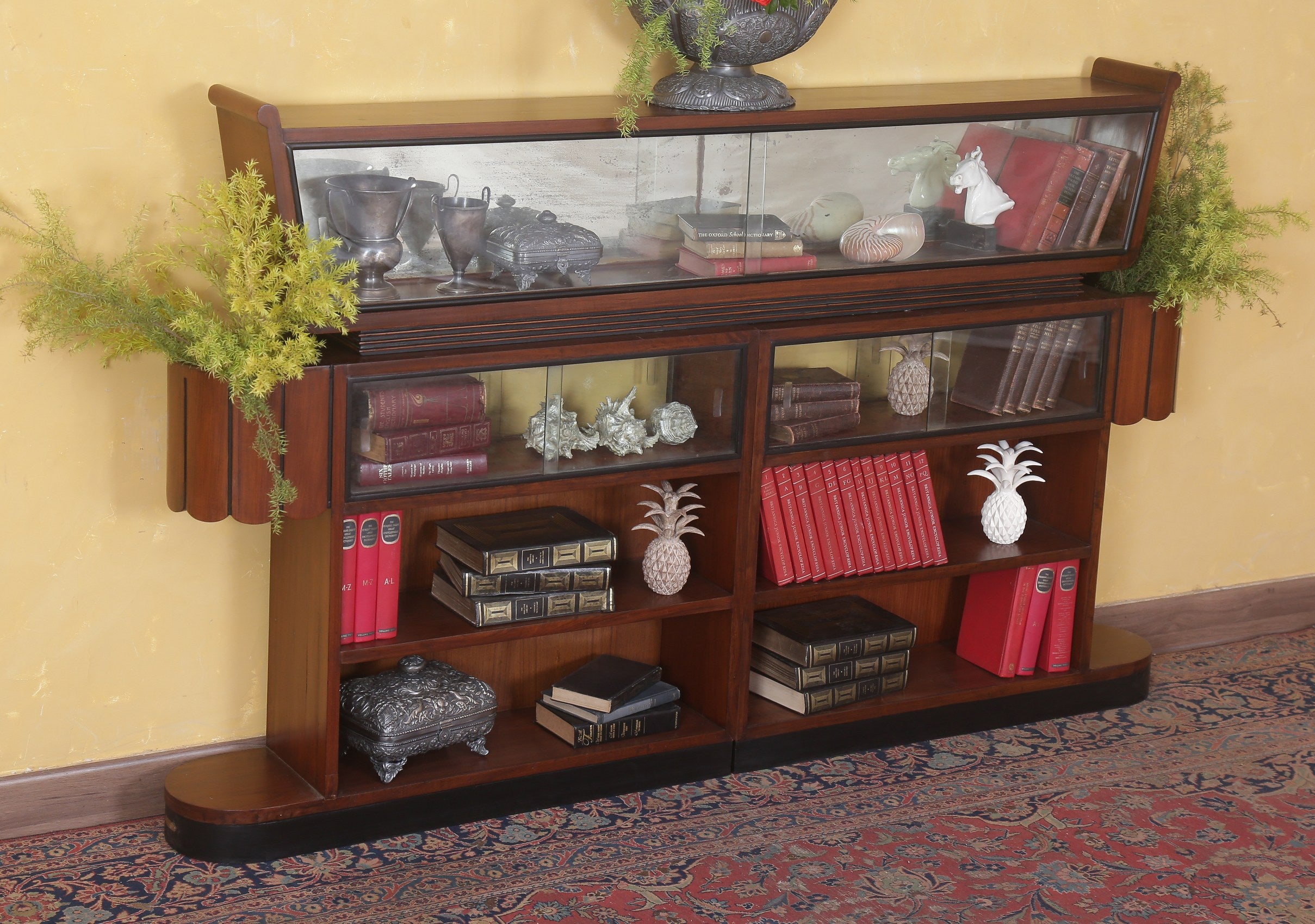 Poirot Antique Display Unit
