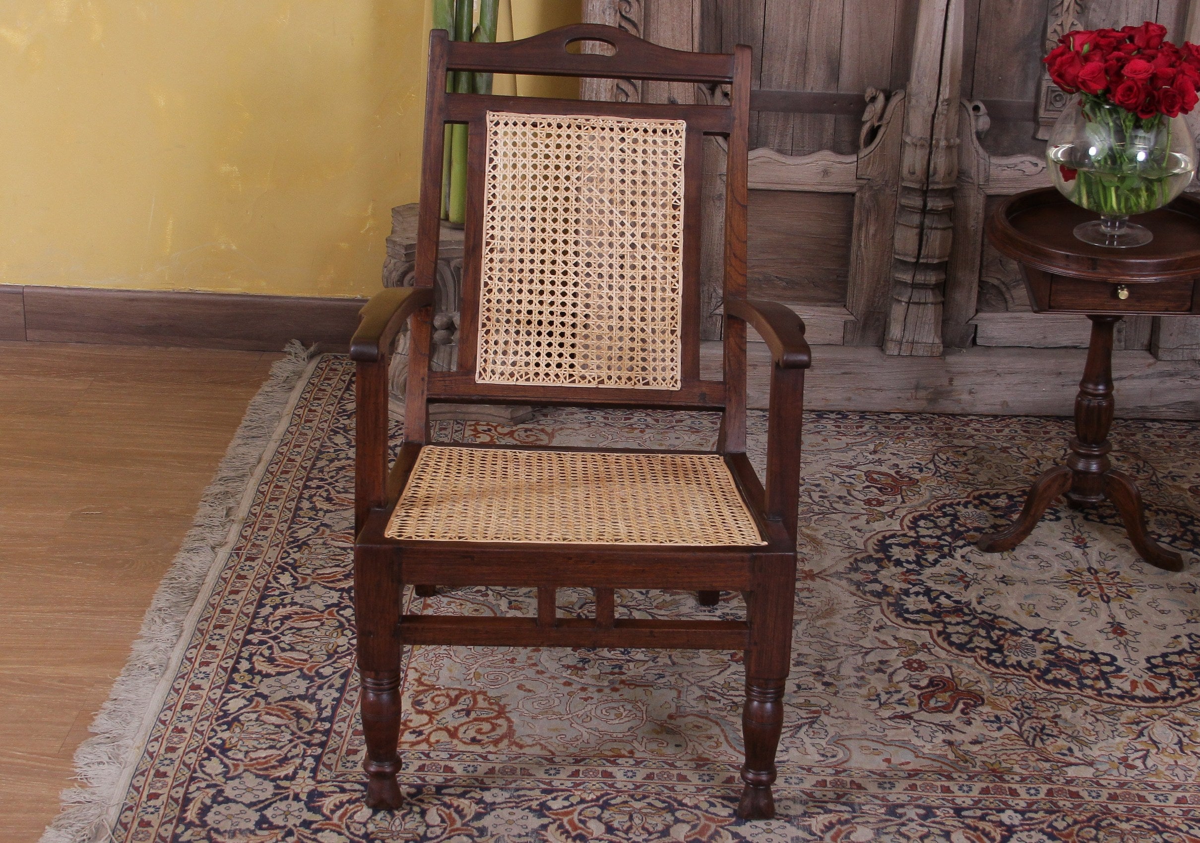 Oswald Easy Chair
