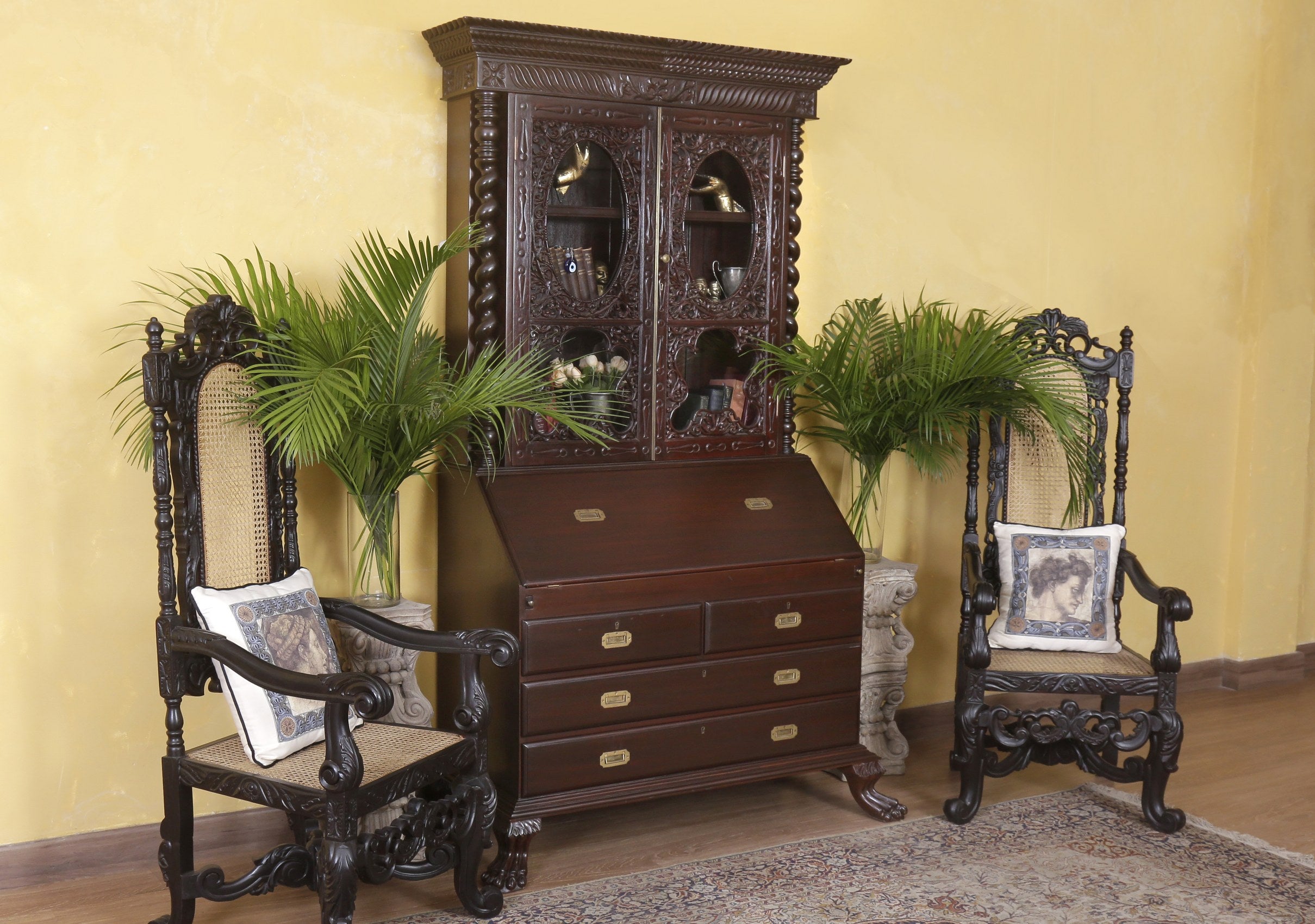 Gordonstoun Antique Bureau