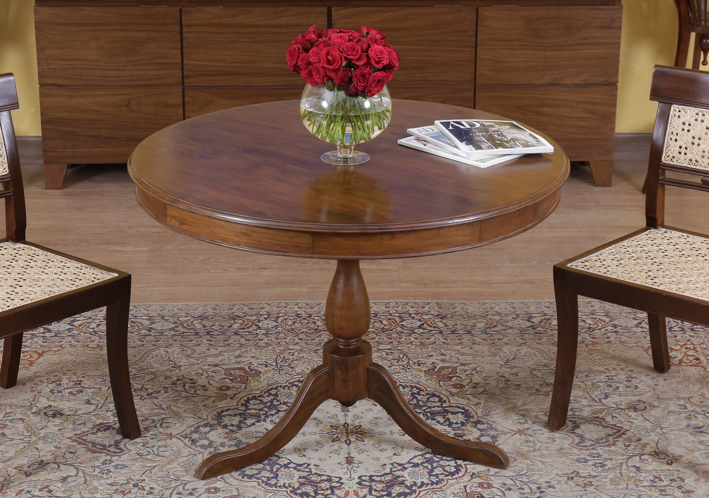 Oakeley Dining Table
