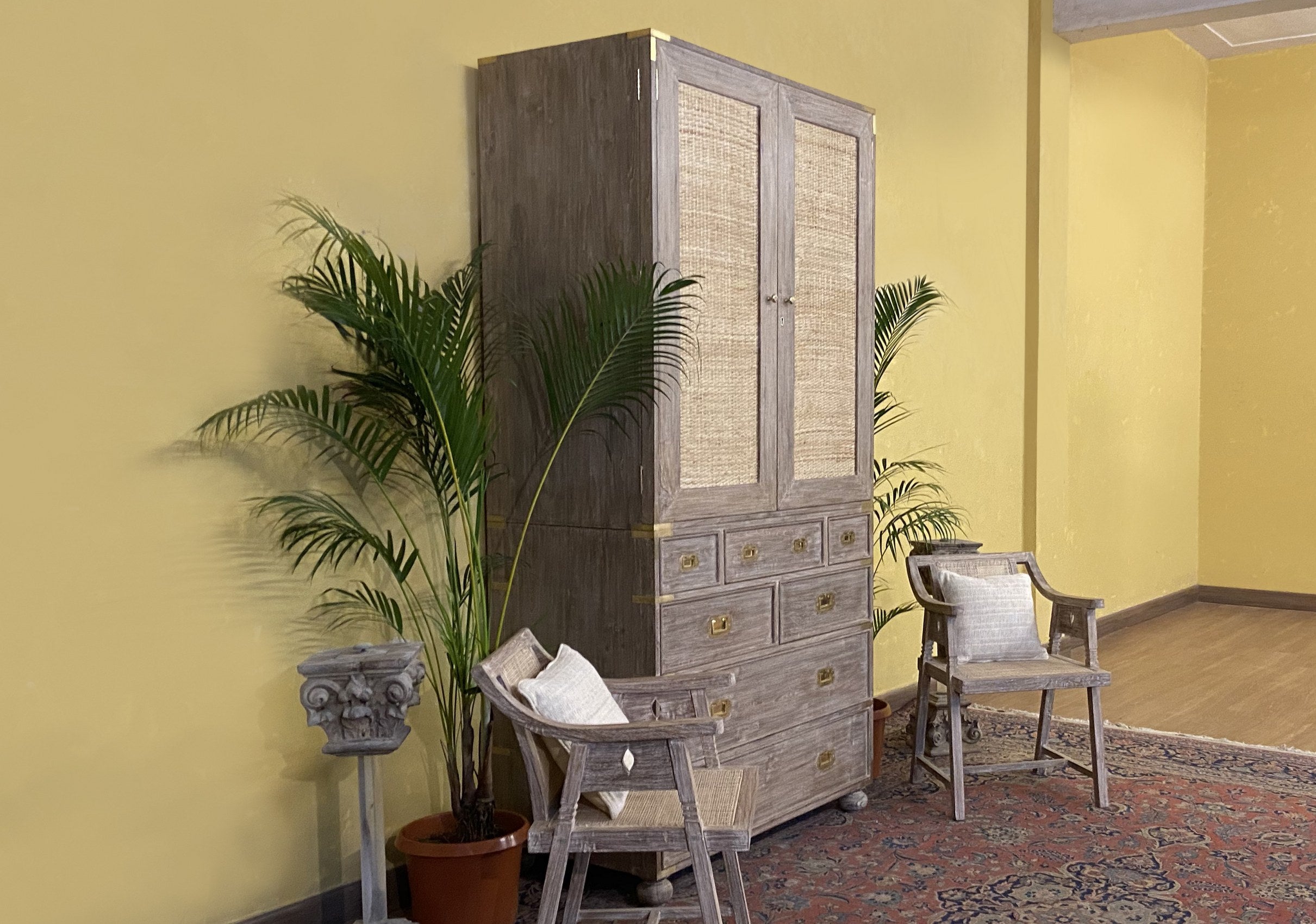 Campbell Armoire