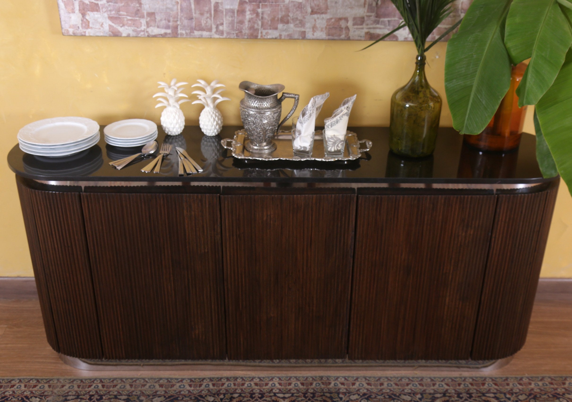 Reed Cabinet