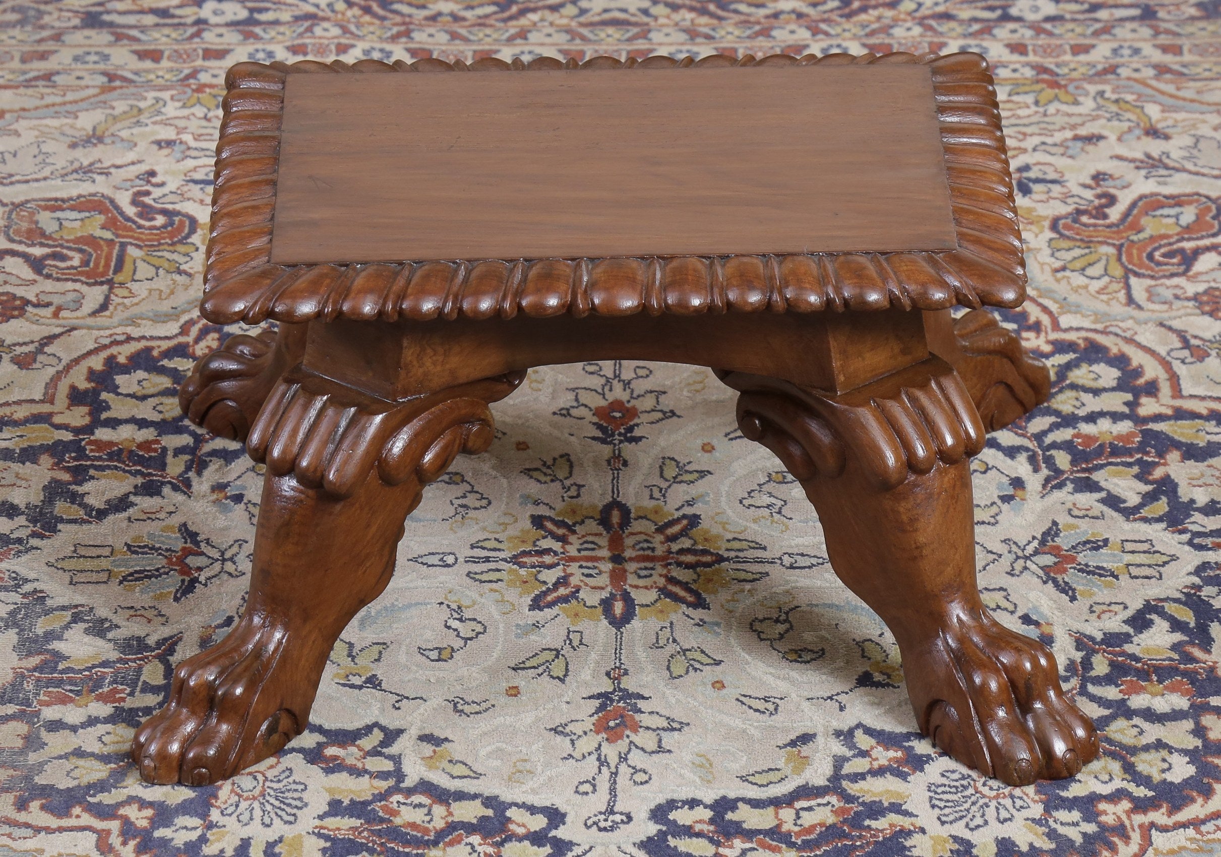 Friches Footstool
