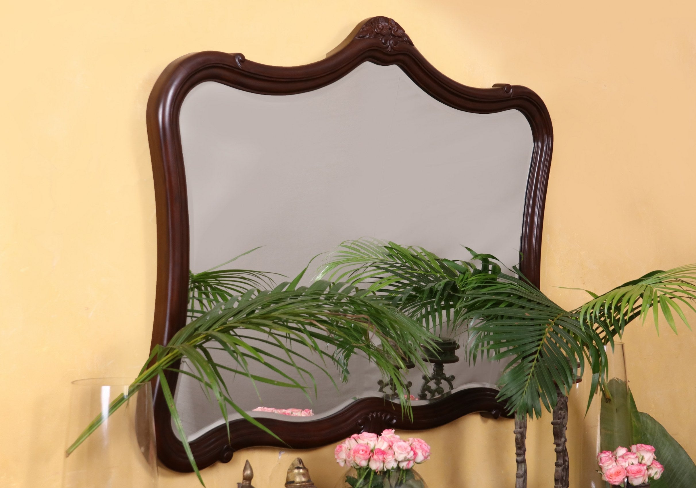 Veron Mirror Frame