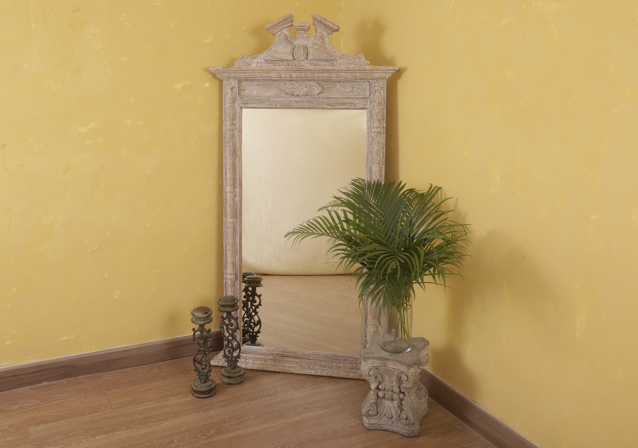 Marguerite Mirror Frame