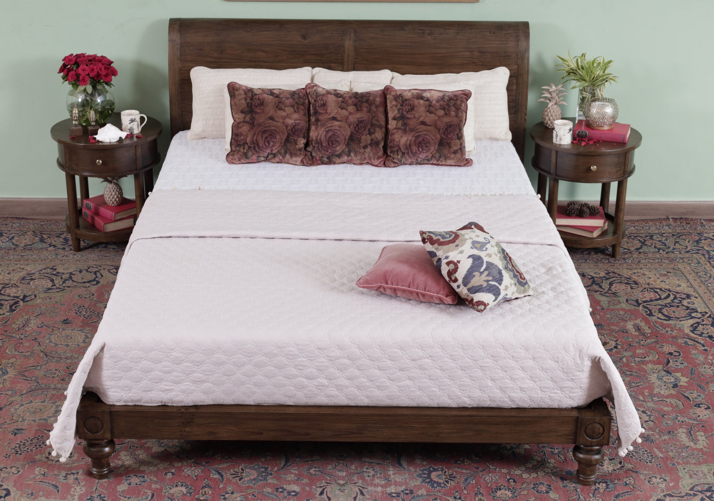 Jerningham Bed