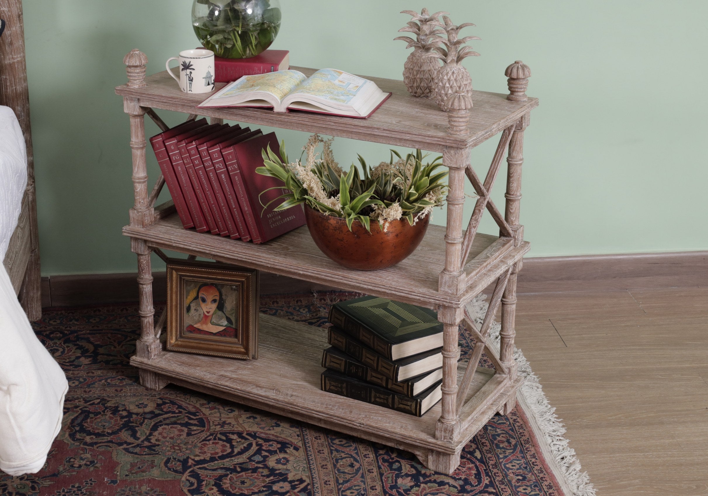 Barnet Bookshelf