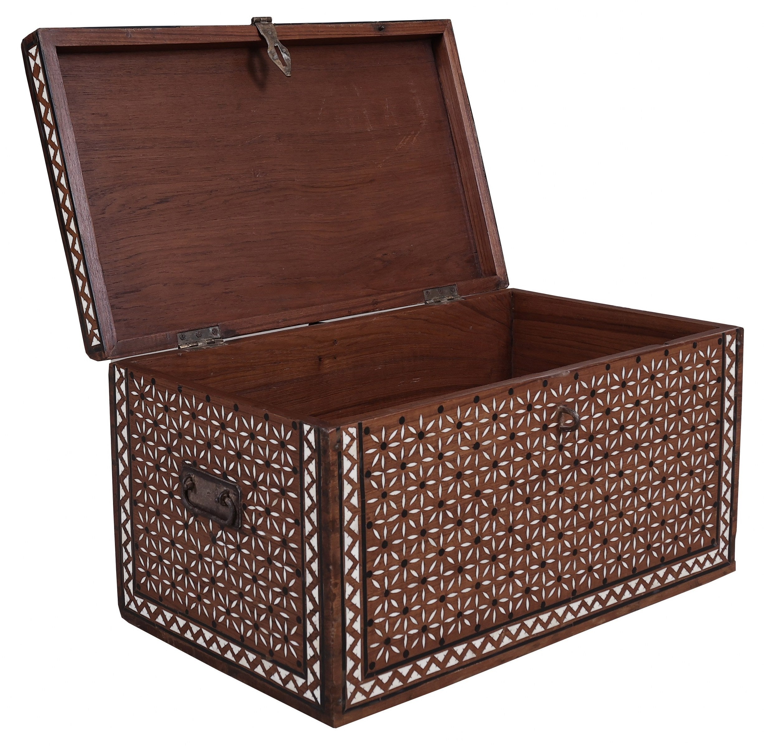 Garvock Chest