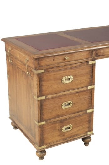 Cosgrove Desk