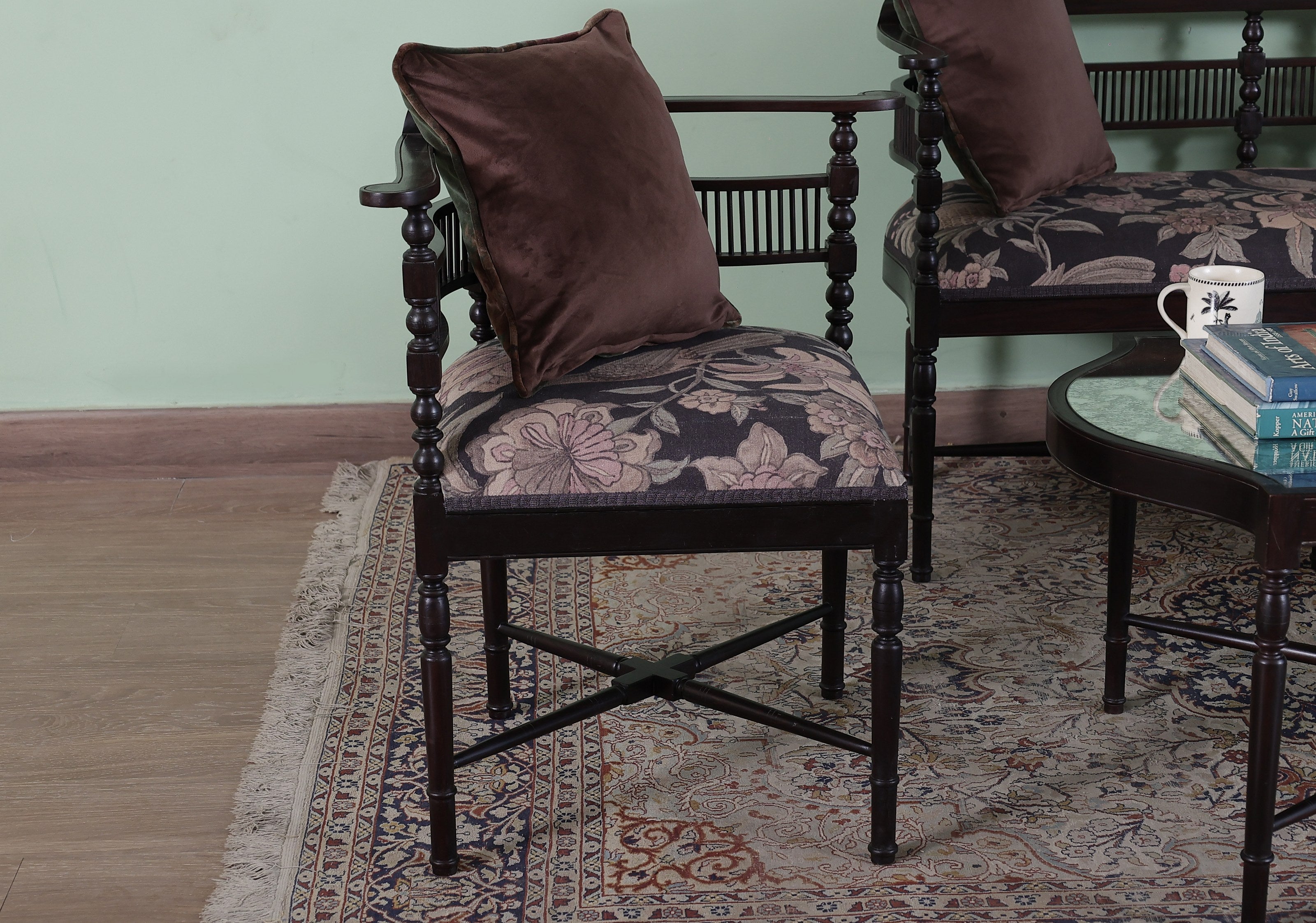 Farquhar Corner Chair