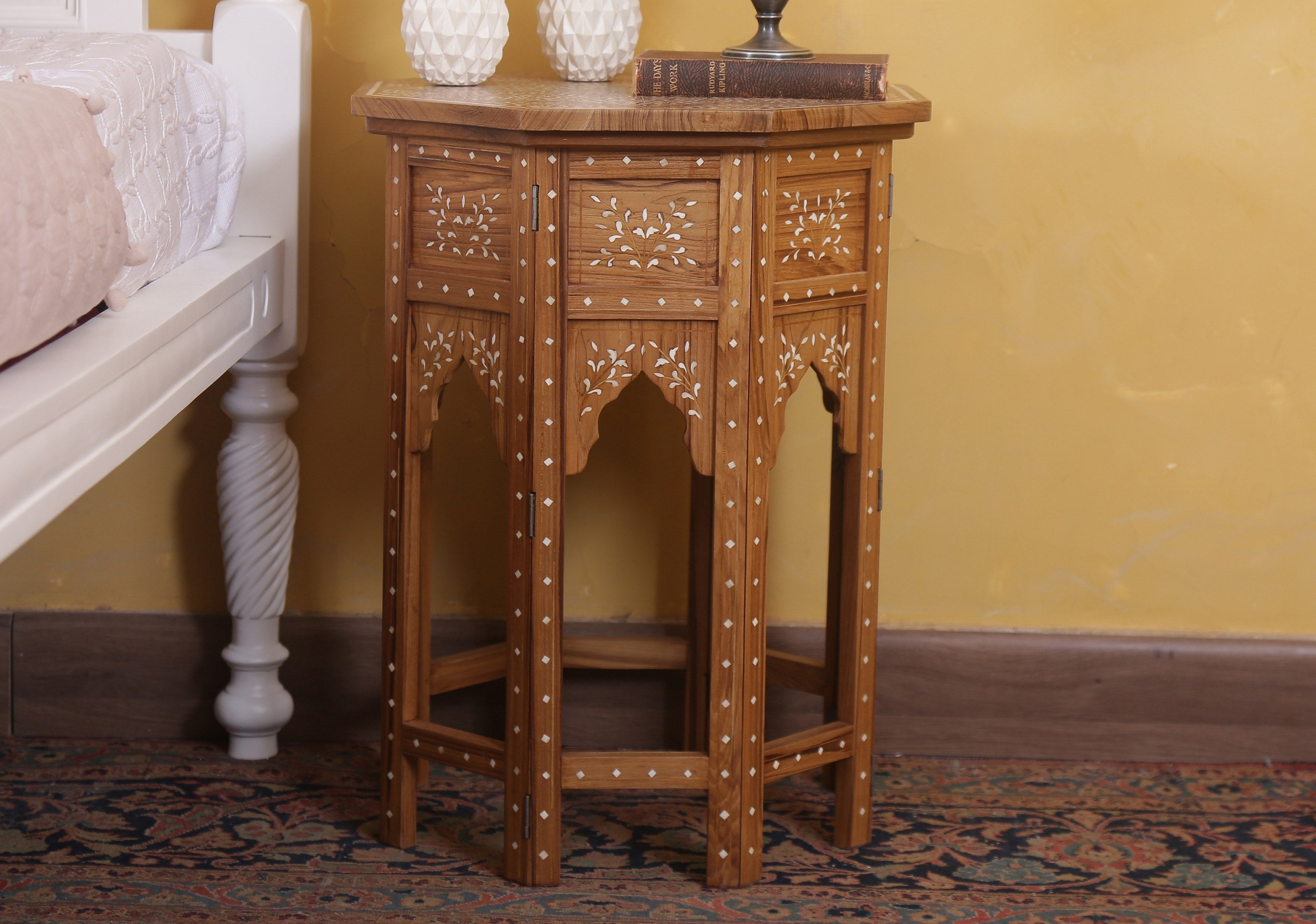 Dahbi Table