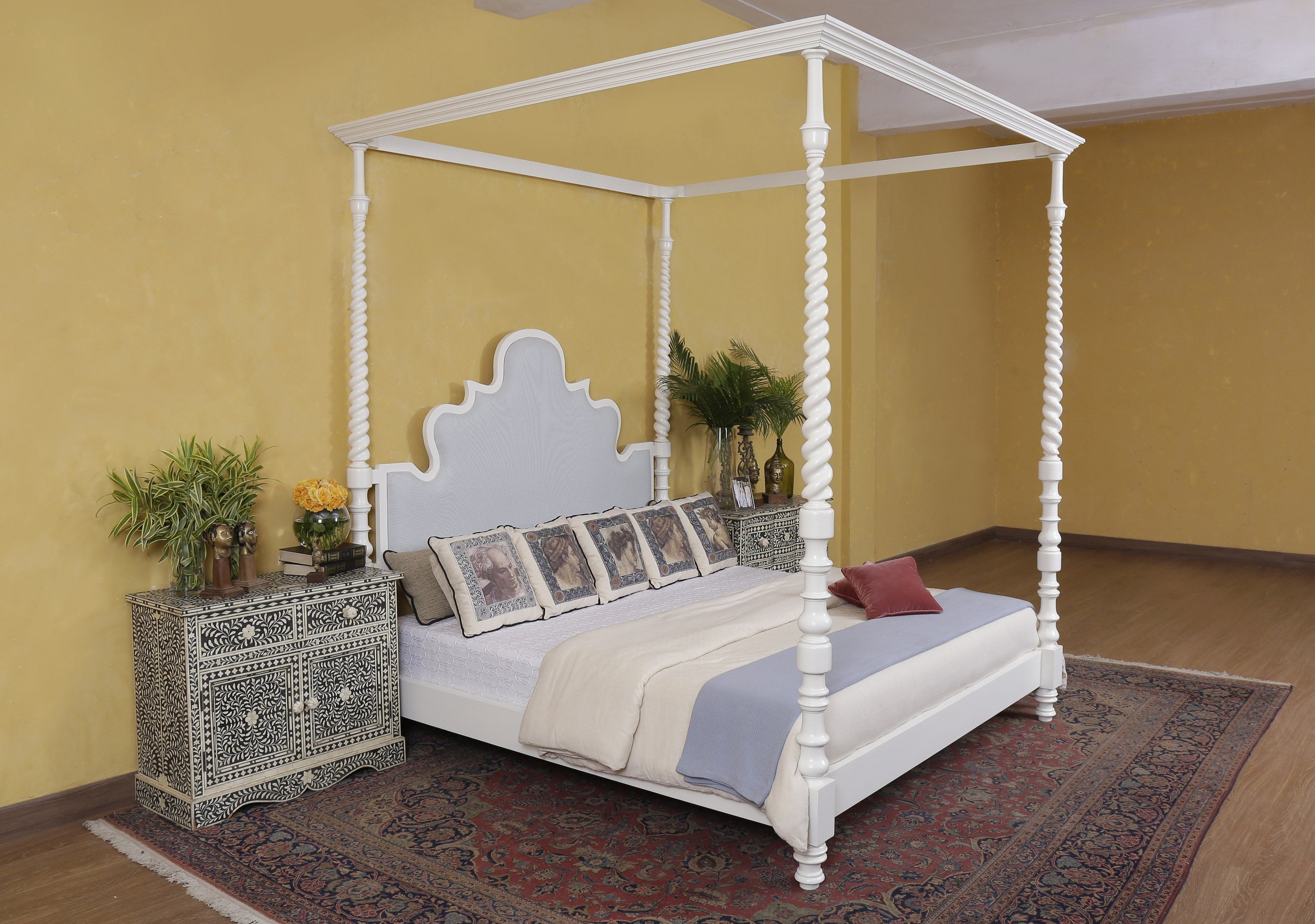 Pearson Poster Bed