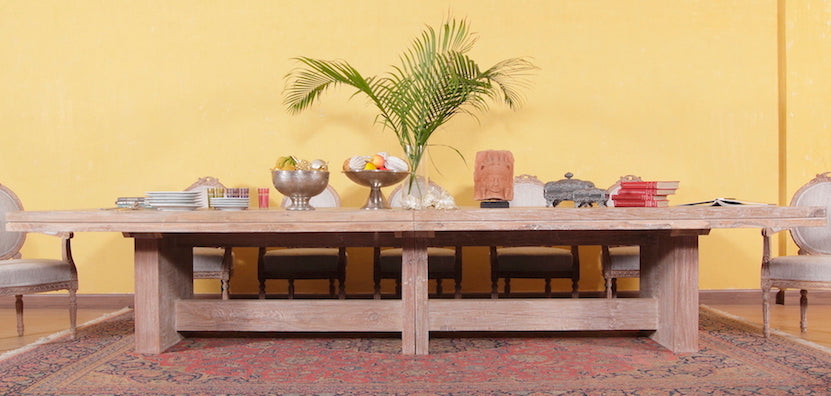 Ogio Dining Table