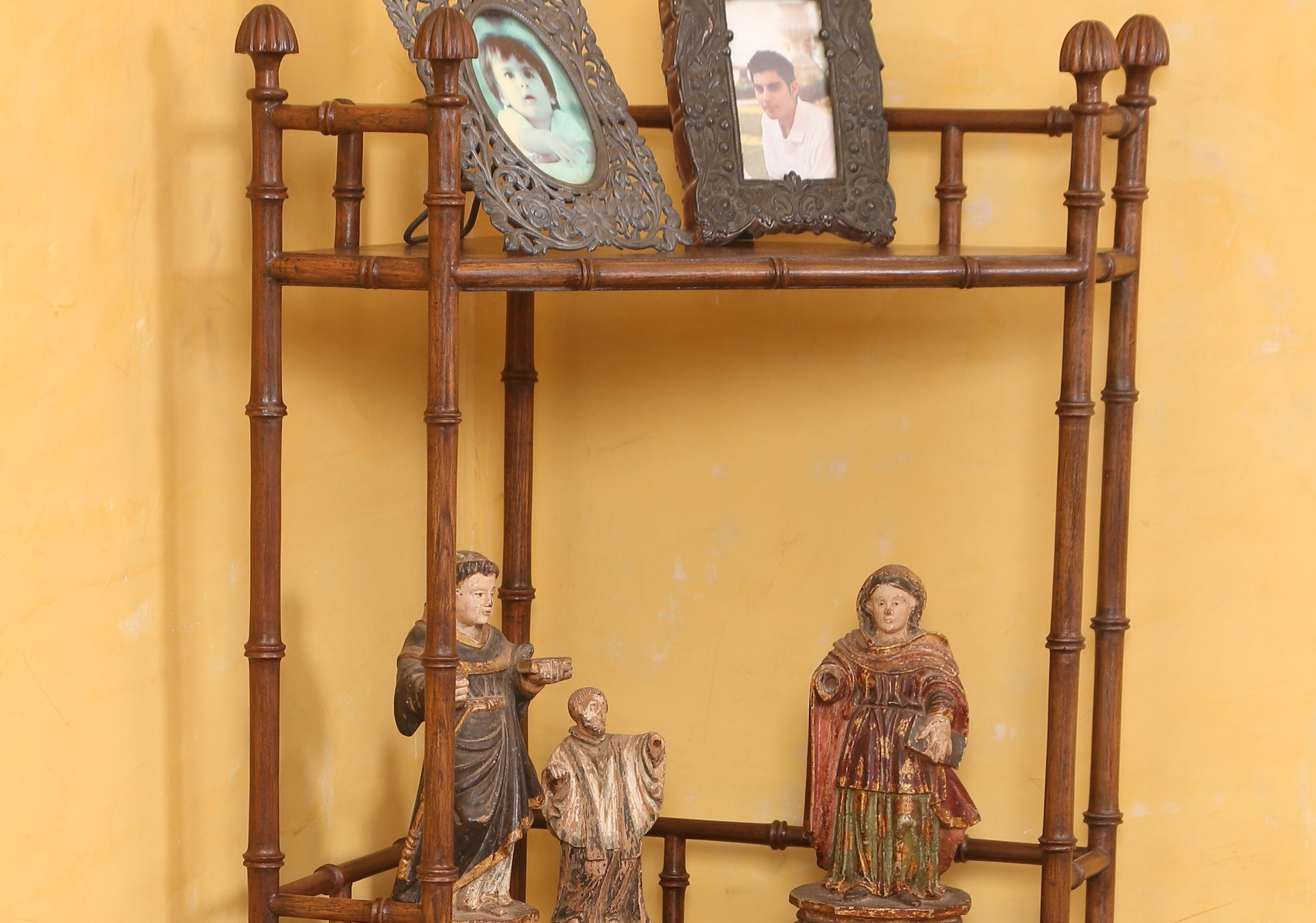 Columbus Corner Unit