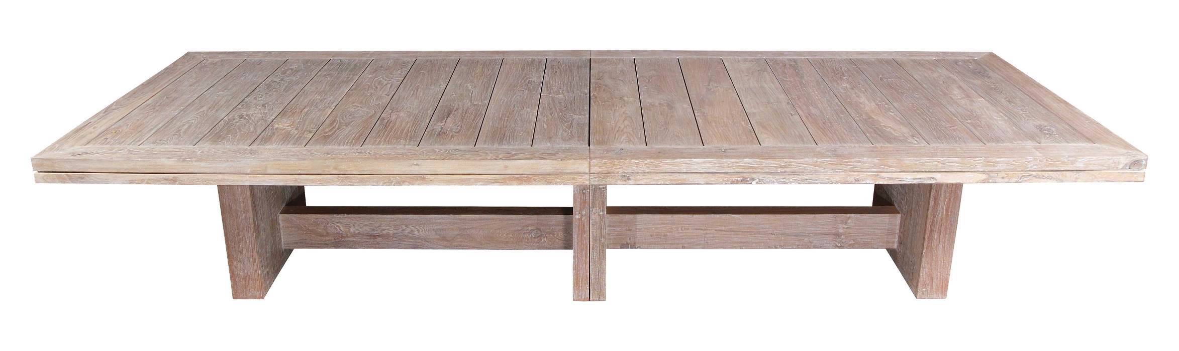 Ogio Dining Table