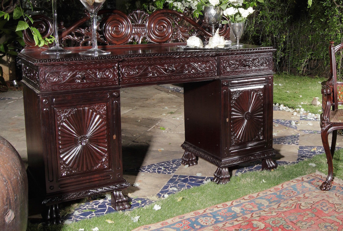 Barreto Console Table