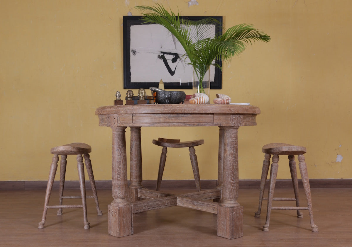 Crow Table