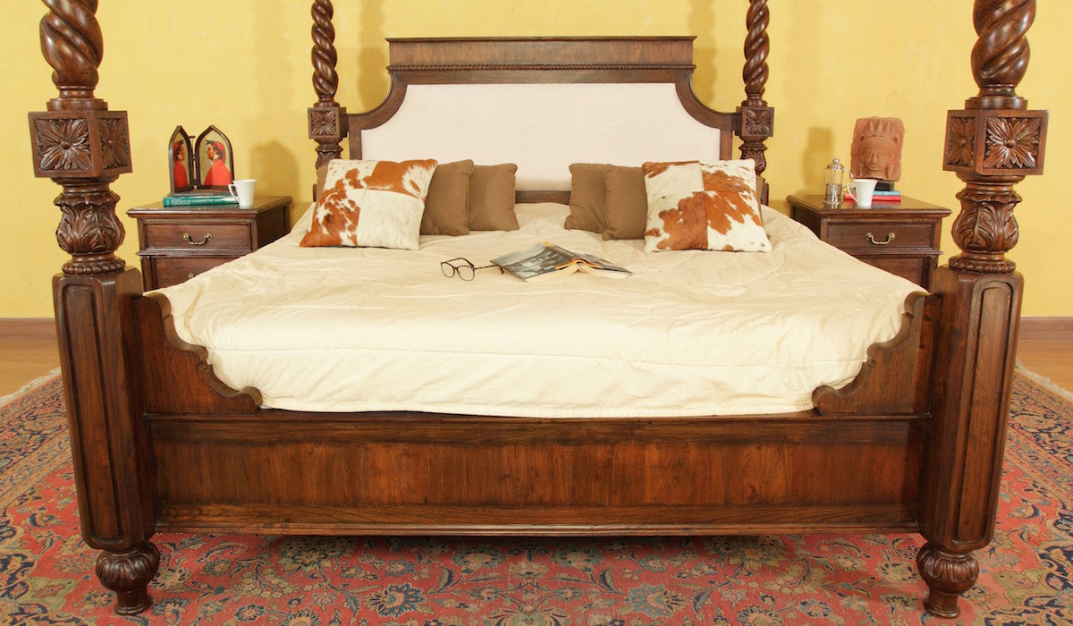Villiers Four Poster Bed