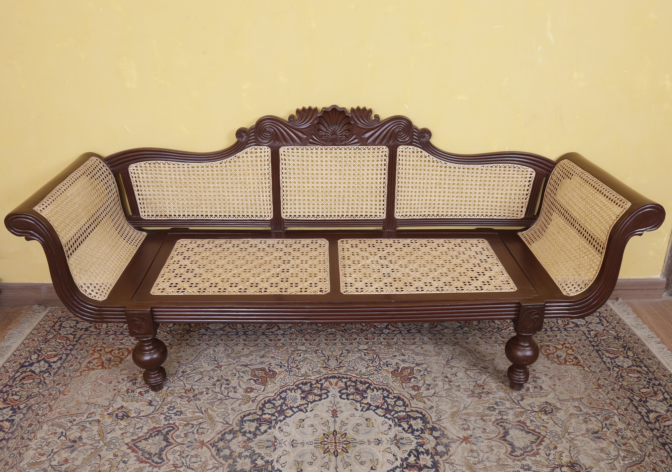 Van Plattenberg Antique Divan
