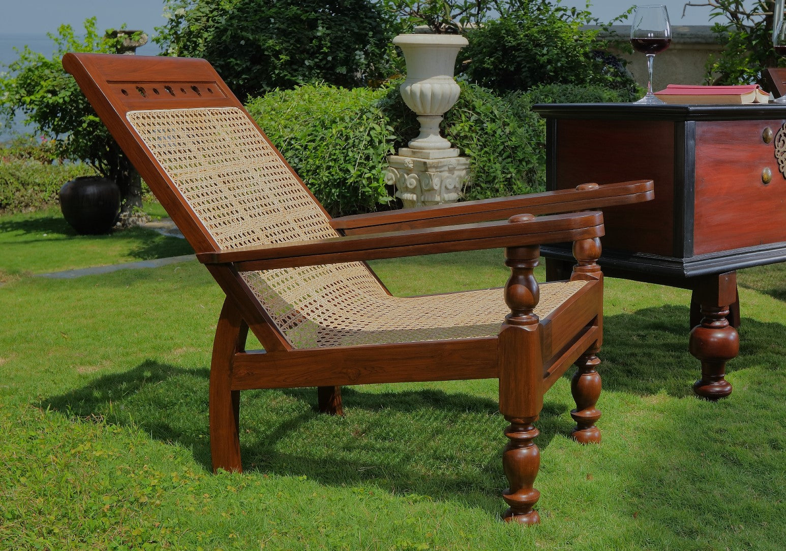 Pierre Planters Chair