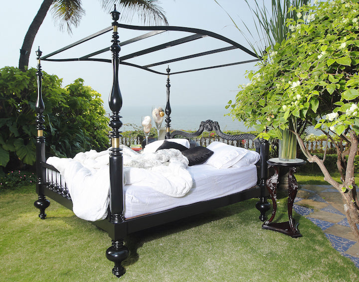 Van Goens Four Poster Bed