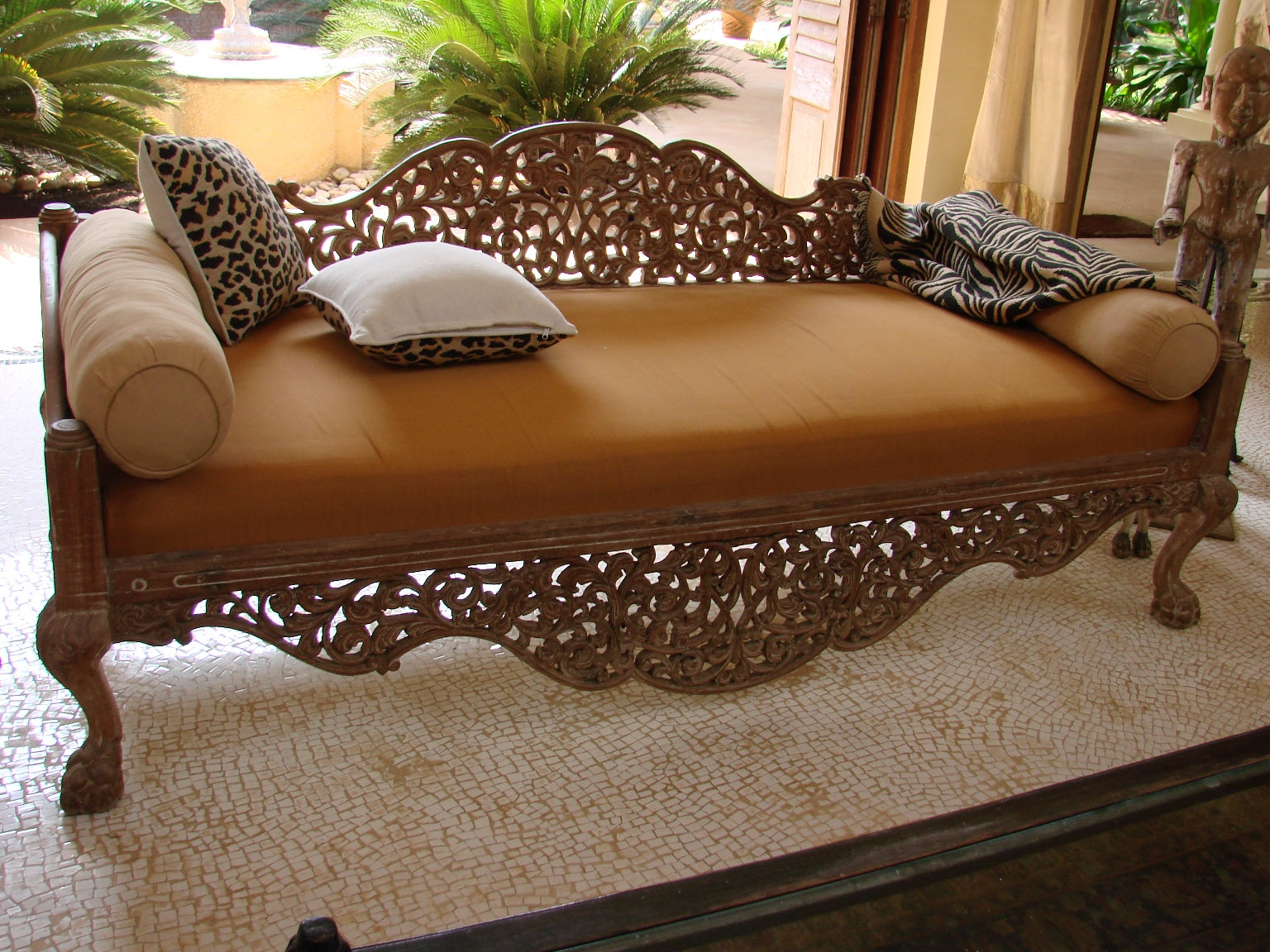 Stephenson Royal Sofa